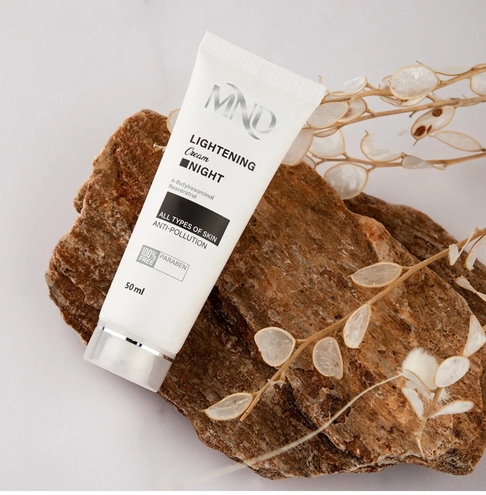 کرم شب روشن کننده پوست مناسب انواع پوست ام ان دی 50 میلی لیتر